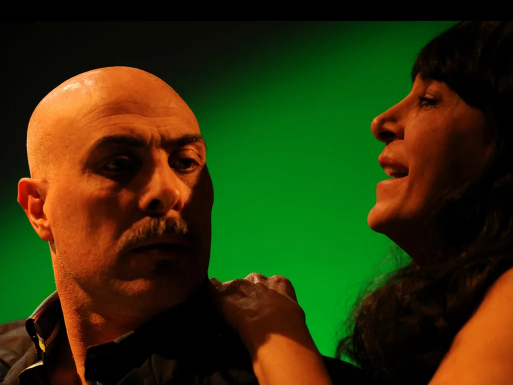 Tre Terzi - di Giuseppe Bertolucci e Luisa Grosso